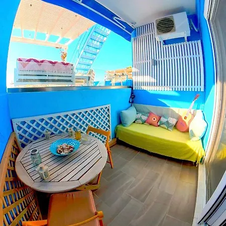 - Sleeps 2 & Private Ocean Terrace Appartement *