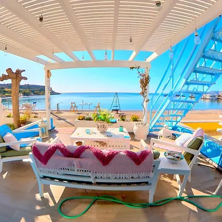 - Sleeps 2 & Private Ocean Terrace *