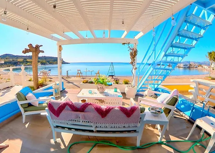 - Sleeps 2 & Private Ocean Terrace *